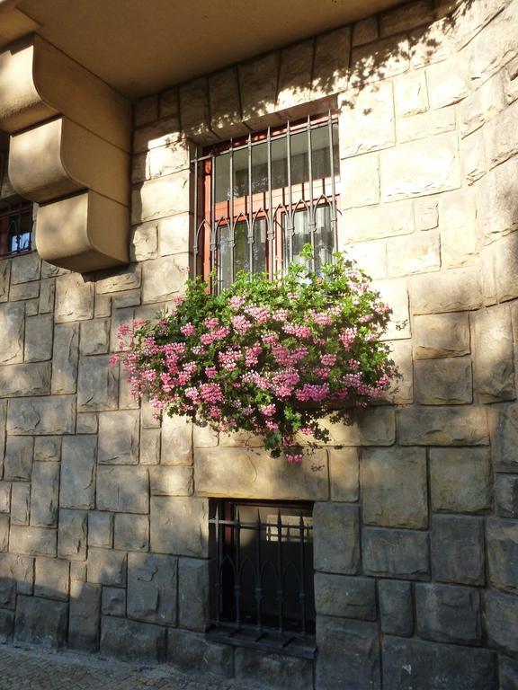 بيكيني Pstrossova Vila - U Klasterni Zahrady الغرفة الصورة